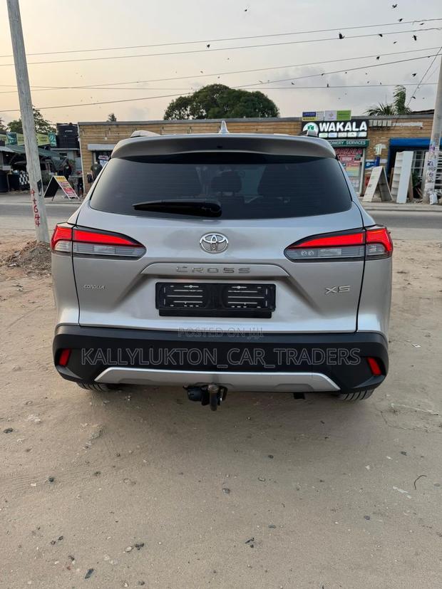 Toyota Corolla Cross 2020 Silver
