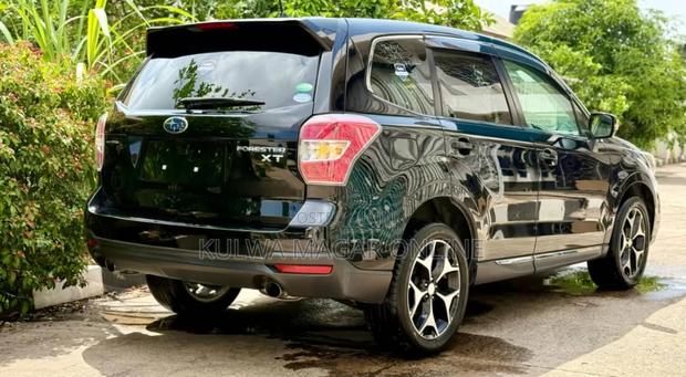 Subaru Forester 2014 Black