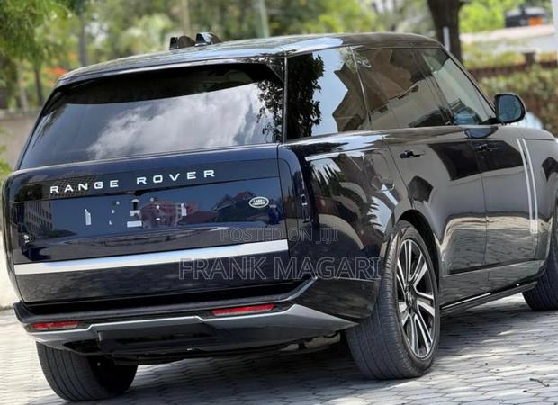 Land Rover Range Rover Vogue 2023 Black