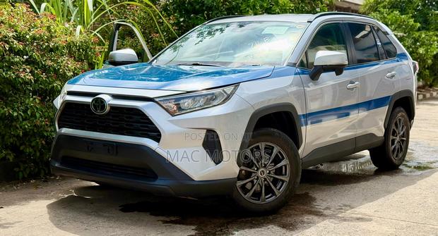 Toyota RAV4 2020 Silver