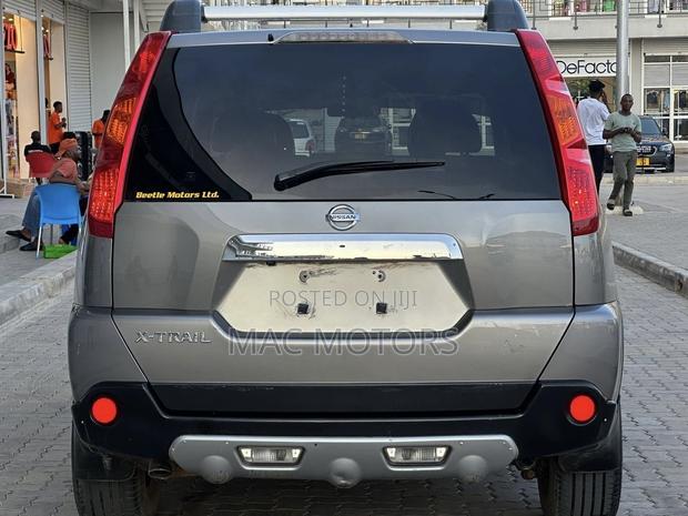 Nissan X-Trail 2.0 2007 Gray