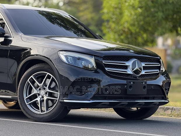 Mercedes-Benz GLC-Class 2017 Black
