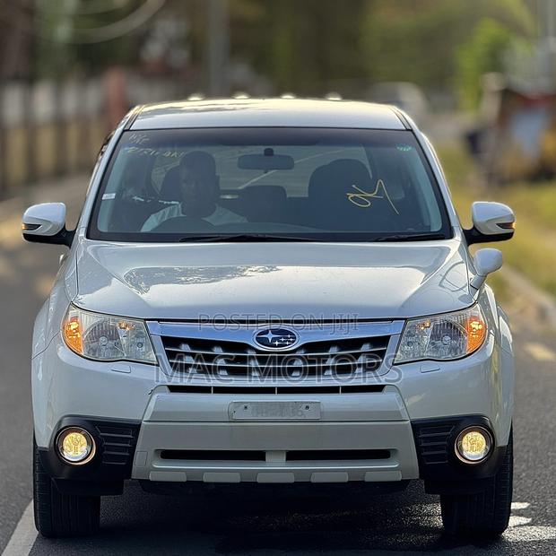 Subaru Forester 2.0D X 2011 White