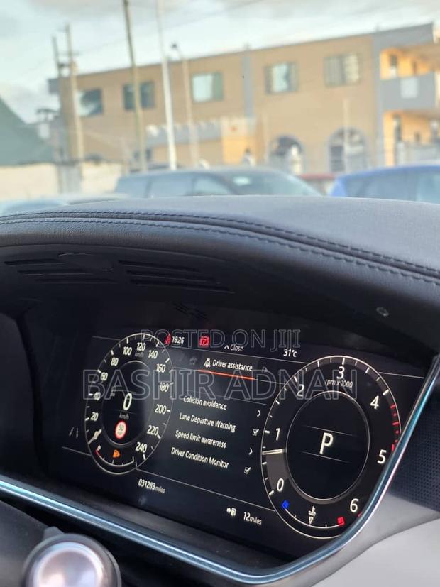 Land Rover Range Rover Vogue 2018 Blue