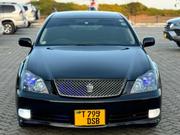 Toyota Crown Royale 2005 White for sale