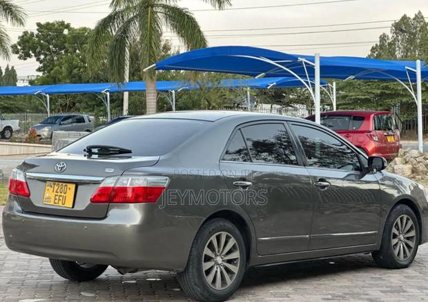 Toyota Premio 2008 Gray