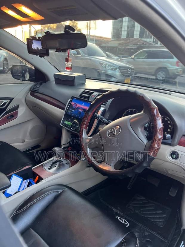 Toyota Premio 2009 White