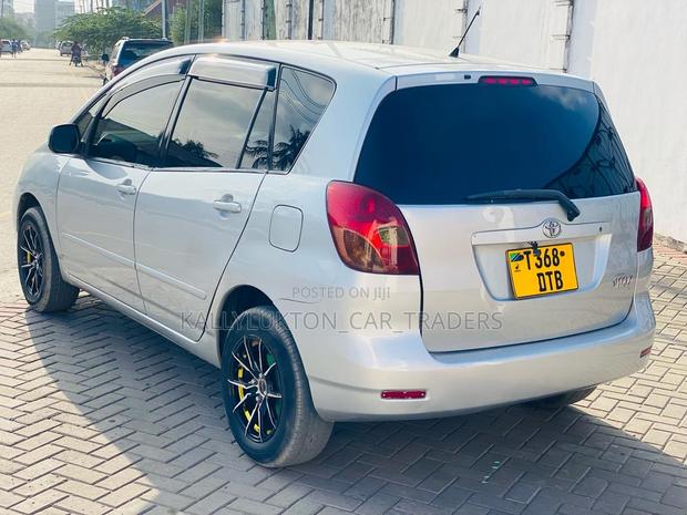 Toyota Corolla Spacio 2005 Silver