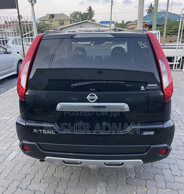 Nissan X-Trail 2011 Matt Black