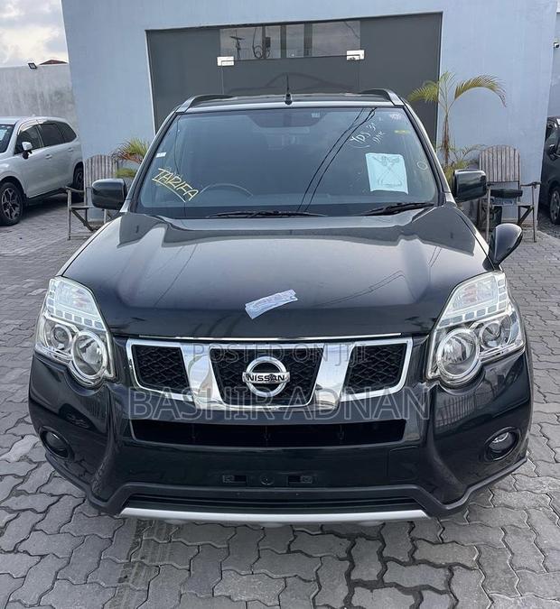 Nissan X-Trail 2011 Matt Black