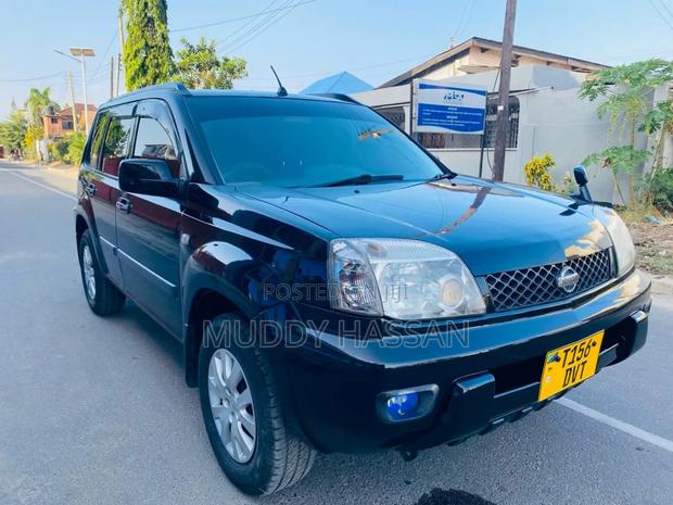 Nissan X-Trail 2005 Black