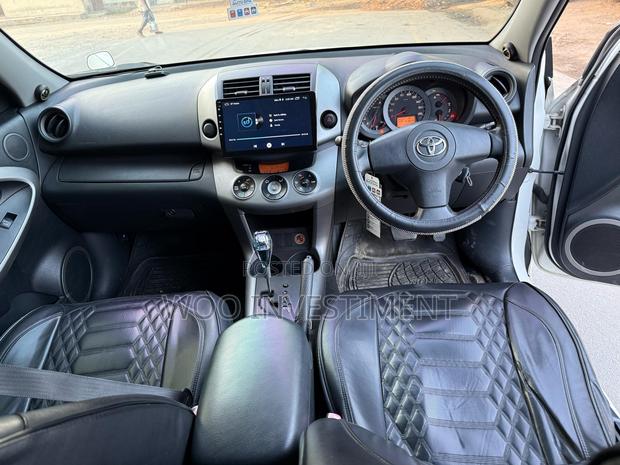 Toyota RAV4 2007 White