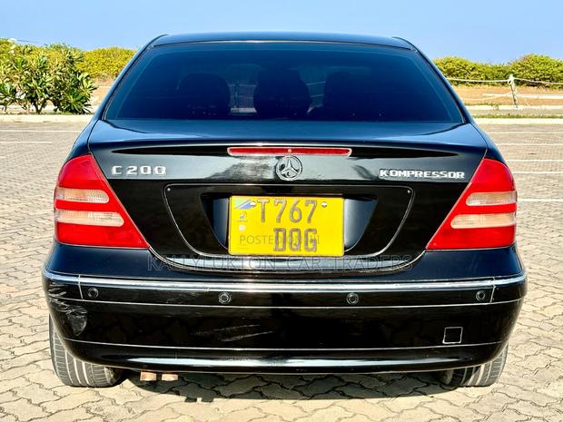 Mercedes-Benz C-Class 2009 Black