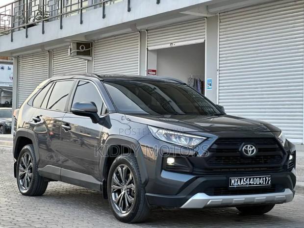 Toyota RAV4 2018 Black