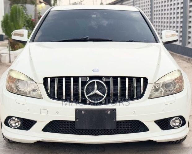 Mercedes-Benz C-Class C 200 Kompressor (W204) 2008 White