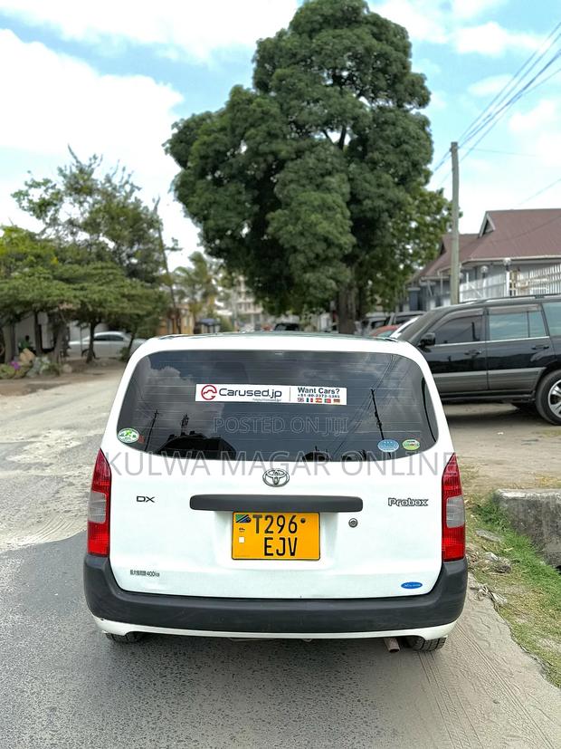 Toyota Probox 2004 White