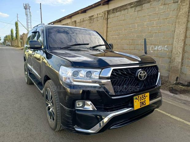 Toyota Land Cruiser 1990 Black
