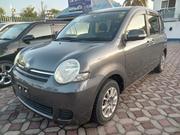 Toyota Sienta 1.5 AWD 2008 Gray for sale