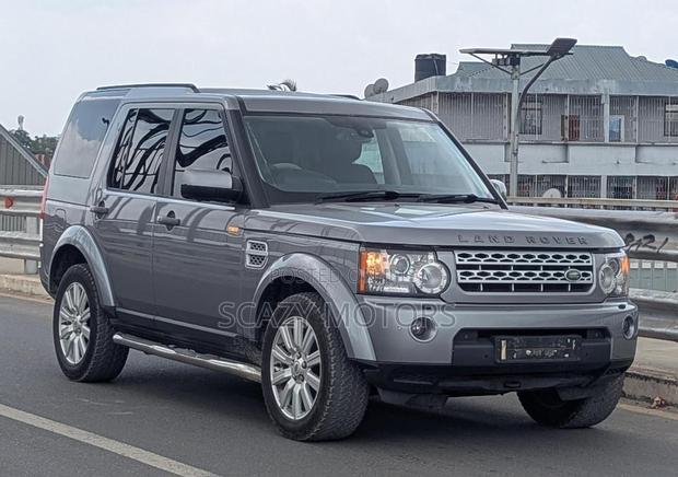 Land Rover Discovery 2010 Gray