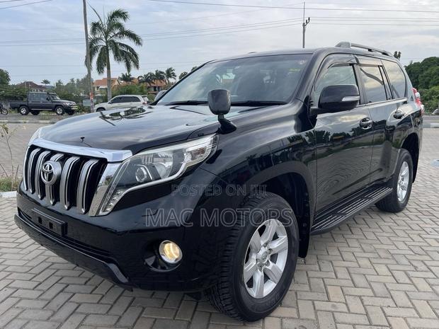 Toyota Land Cruiser Prado 2.8 D-4D 2016 Black