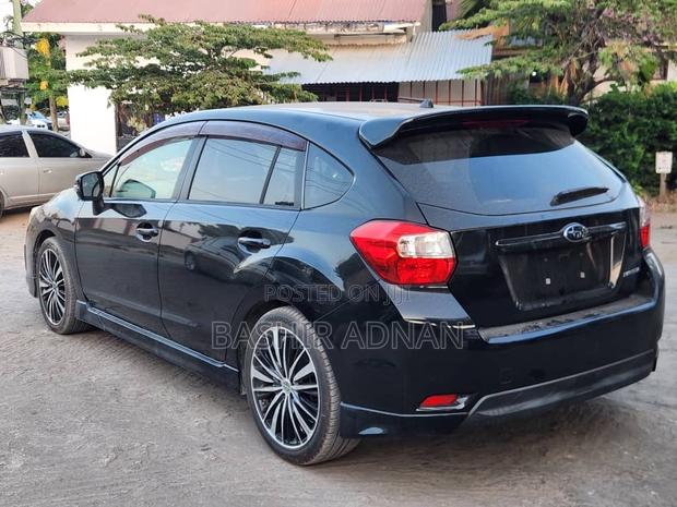Subaru Impreza 2.0i Hatchback 2012 Black
