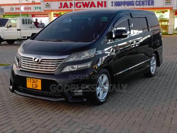 Toyota Alphard 2.4 Hybrid AWD 2009 Brown