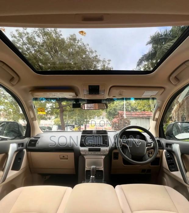 Toyota Land Cruiser Prado 2022 Pearl