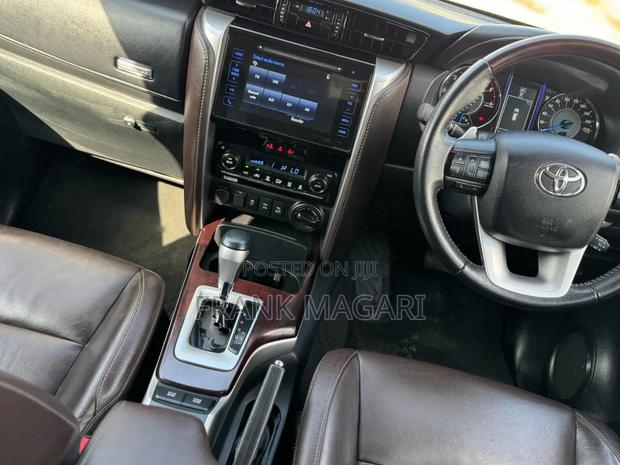 Toyota Fortuner 2.8 D AWD 2017 White