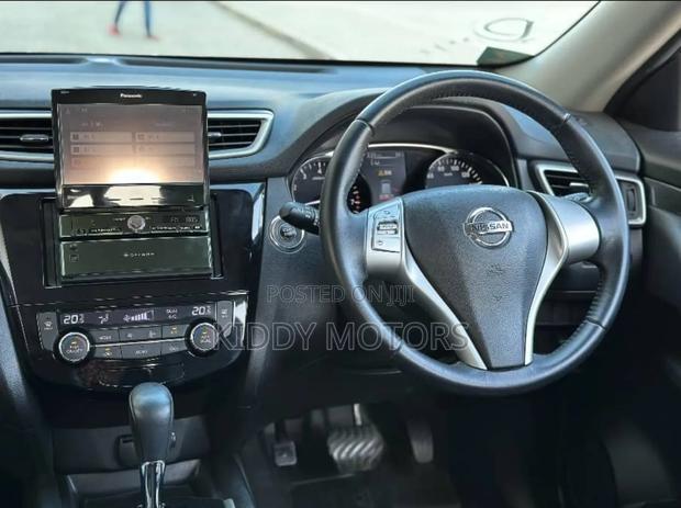 Nissan X-Trail 2015 Black