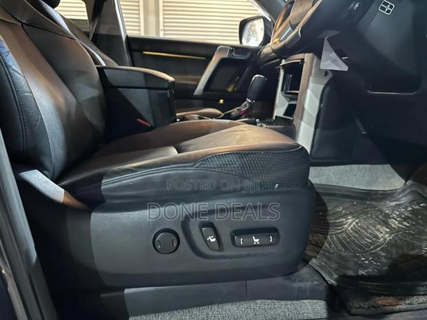 Toyota Land Cruiser Prado 2014 Silver