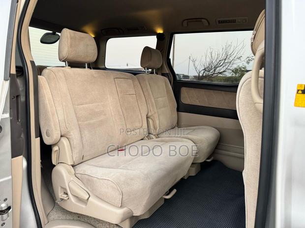 Toyota Alphard 2003 Silver