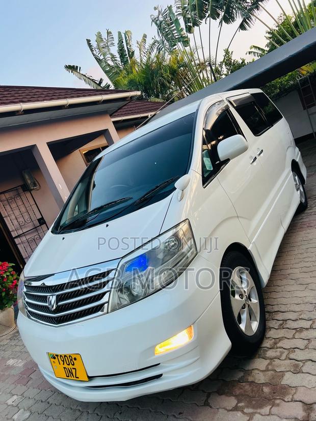 Toyota Alphard 2006 White