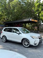 Subaru Forester 2014 White for sale