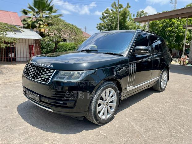 Land Rover Range Rover Vogue 2015 Black