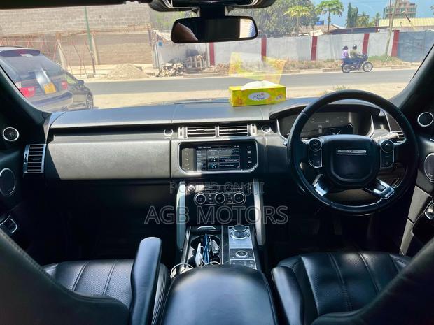Land Rover Range Rover Vogue 2015 Black