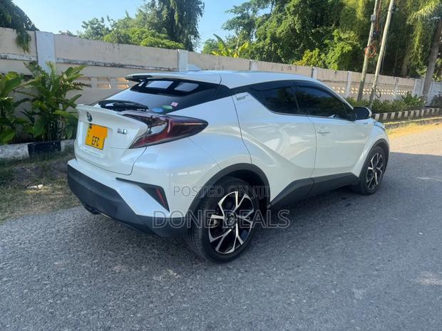 Toyota C-HR 2017 White