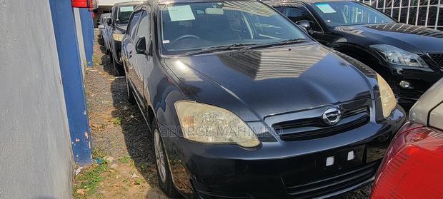 Toyota Corolla RunX 2006 Black