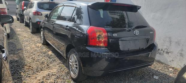 Toyota Corolla RunX 2006 Black