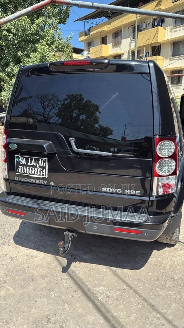 Land Rover Discovery 2013 Black
