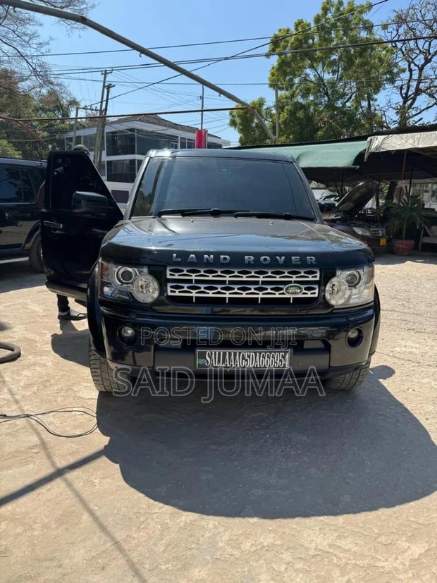 Land Rover Discovery 2013 Black