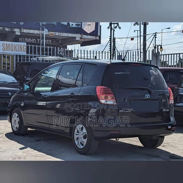 Toyota Corolla Spacio 2004 Black
