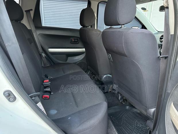 Toyota IST 2003 White