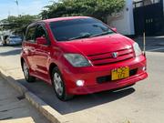Toyota IST 2004 Red for sale
