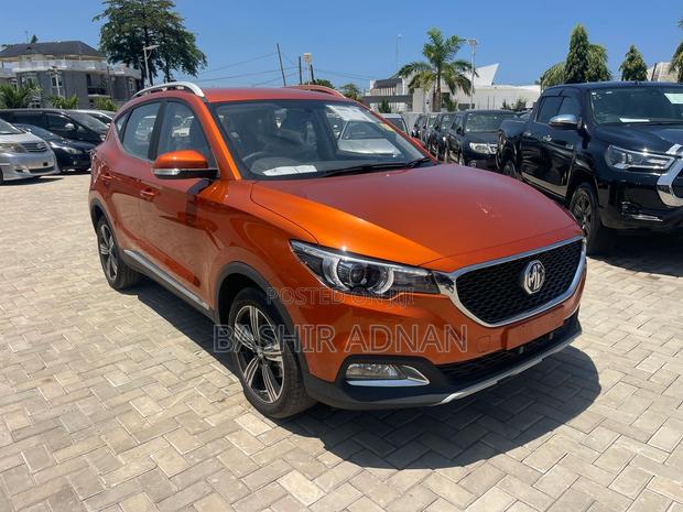 New MG ZS 2024 Orange