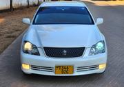 Toyota Crown Royale 2005 White for sale