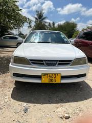 Toyota Carina 2000 White for sale