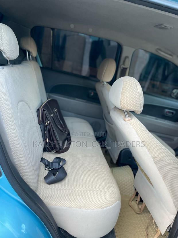 Toyota Passo 2004 Blue