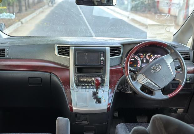 Toyota Vellfire 2008 Burgundy