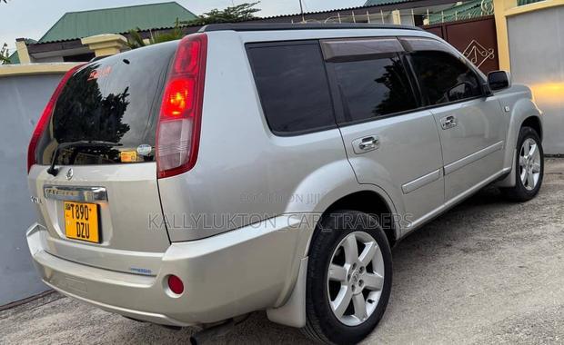 Nissan X-Trail 2005 Silver