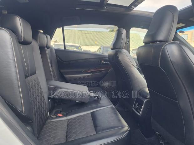 Toyota Harrier 2014 White